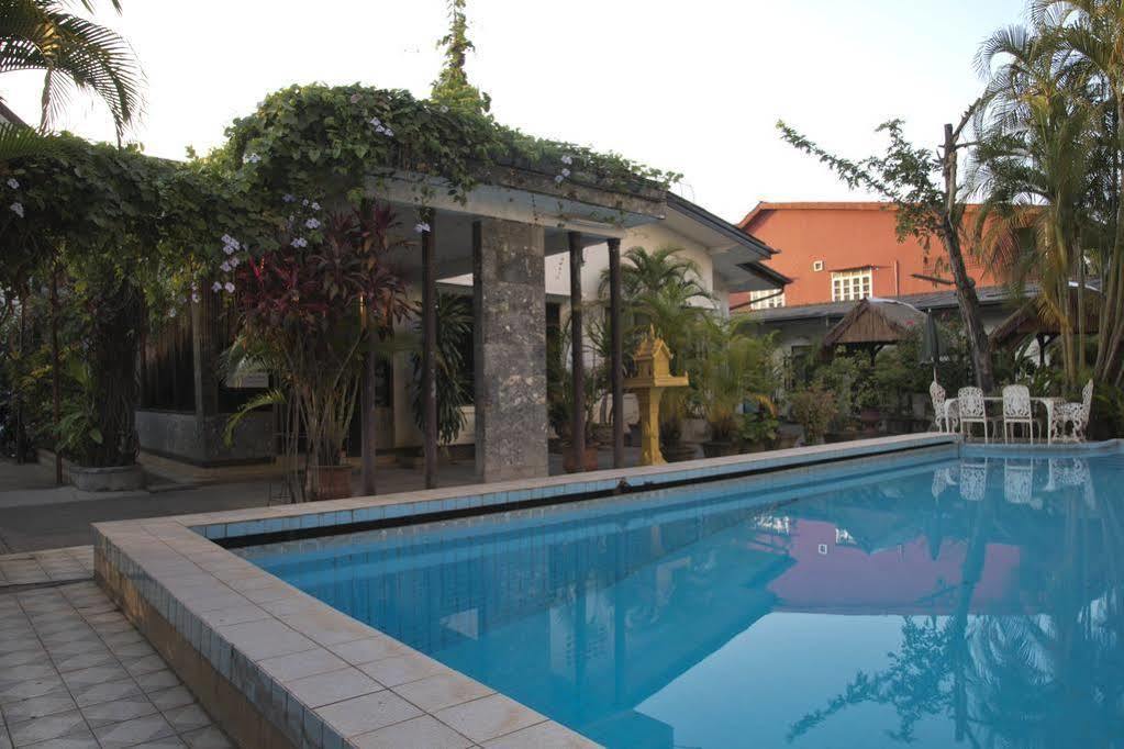Villa Sisavad Guesthouse Vientiane Exteriér fotografie
